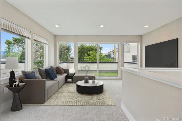 2147 S Bellaire Street, Denver, CO 80222