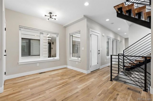 2147 S Bellaire Street, Denver, CO 80222