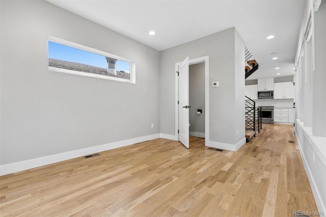 2147 S Bellaire Street, Denver, CO 80222