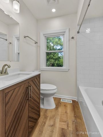 4524 Cross Street, Downers Grove, IL 60515