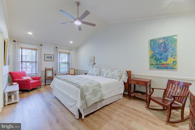 2 FANNING WAY, Pennington, NJ 08534