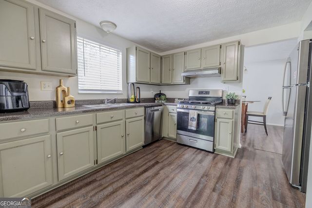 2073 Raintree Place, Lithonia, GA 30058