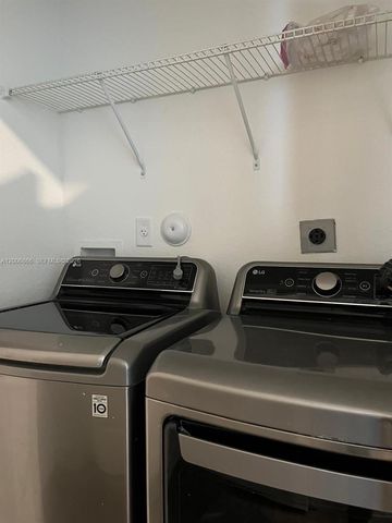 2634 SE 12th St 2634, Homestead, FL 33035