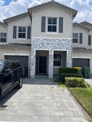 2634 SE 12th St 2634, Homestead, FL 33035