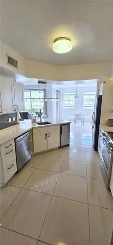 3135 NE 184th Street 2104, Aventura, FL 33160