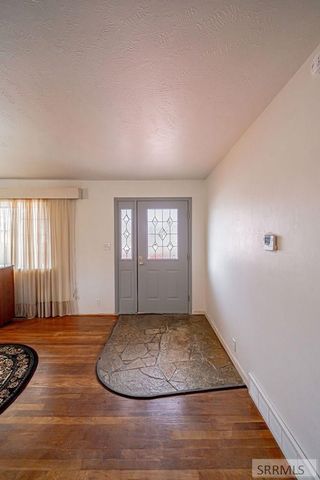 386 N Fisher Avenue, Blackfoot, ID 83221