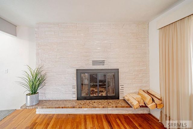 386 N Fisher Avenue, Blackfoot, ID 83221