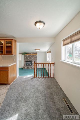 386 N Fisher Avenue, Blackfoot, ID 83221