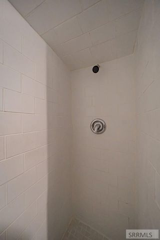 386 N Fisher Avenue, Blackfoot, ID 83221