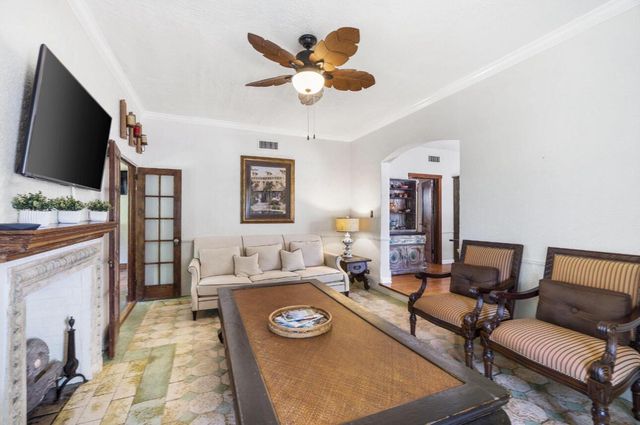 400 33rd Street, West Palm Beach, FL 33407