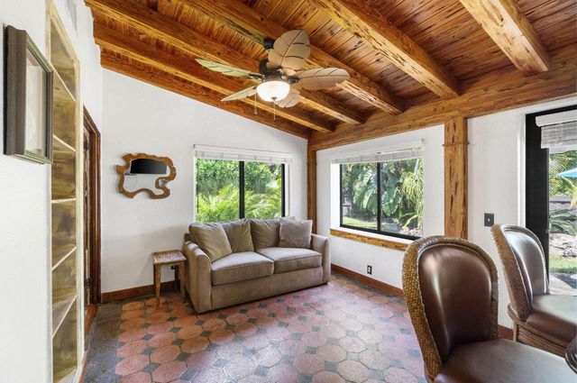 400 33rd Street, West Palm Beach, FL 33407