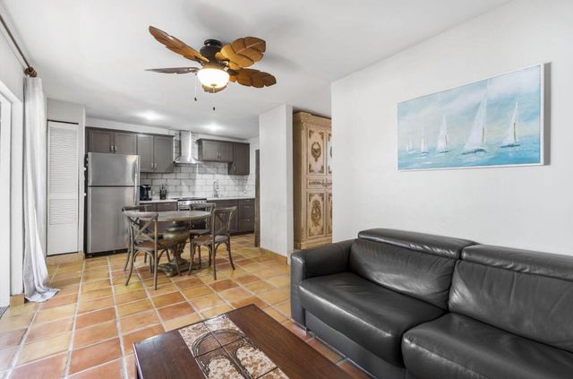 400 33rd Street, West Palm Beach, FL 33407