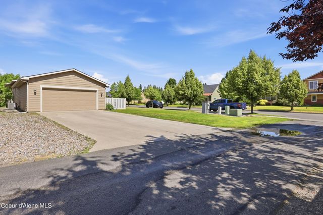 6658 N Cornwall ST, Coeur D'alene, ID 83815