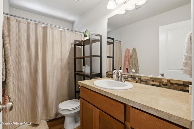 6658 N Cornwall ST, Coeur D'alene, ID 83815