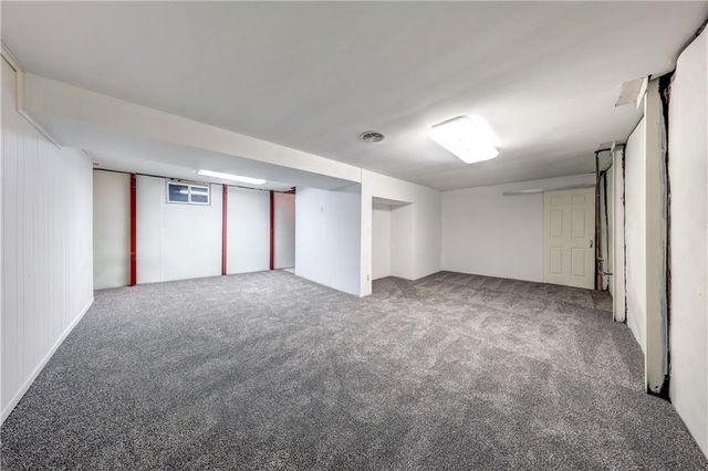 8725 Stearns Avenue, Overland Park, KS 66214