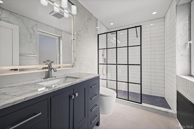 32-35 164th Street, Flushing, NY 11358