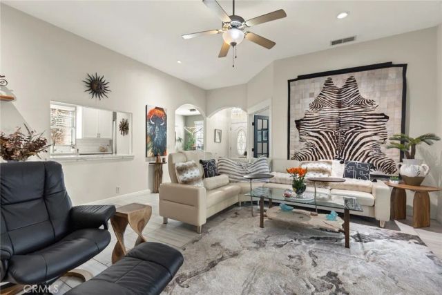 1813 Devonshire, Chico, CA 95928