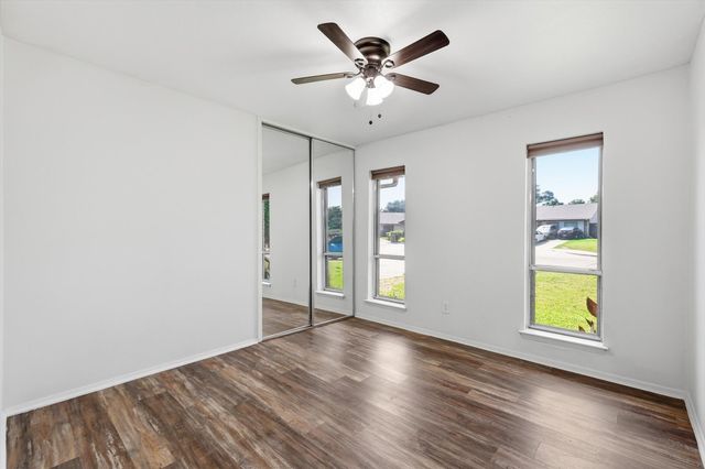 2304 Greenwood Circle, Carrollton, TX 75006