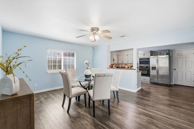 2304 Greenwood Circle, Carrollton, TX 75006