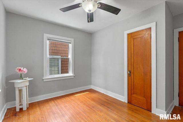 2535 S 8TH Street, Springfield, IL 62703