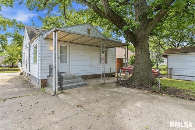 2535 S 8TH Street, Springfield, IL 62703