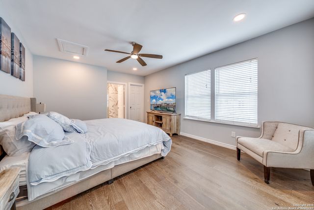 811 W Kings, San Antonio, TX 78212