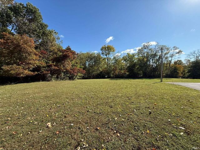 1024 N Country Club Drive 1016 1022 1024a And 1024, Bloomington, IN 47403