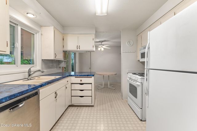 921 Ruth AVE Ave, Sandpoint, ID 83864