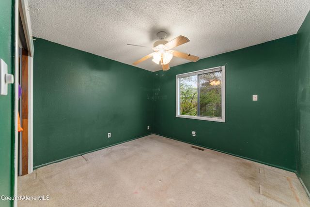 921 Ruth AVE Ave, Sandpoint, ID 83864