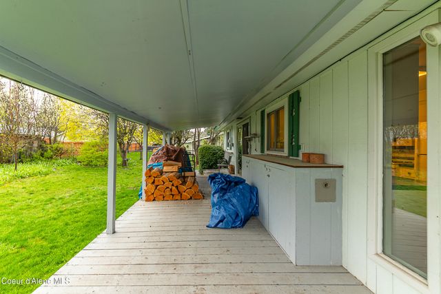 921 Ruth AVE Ave, Sandpoint, ID 83864