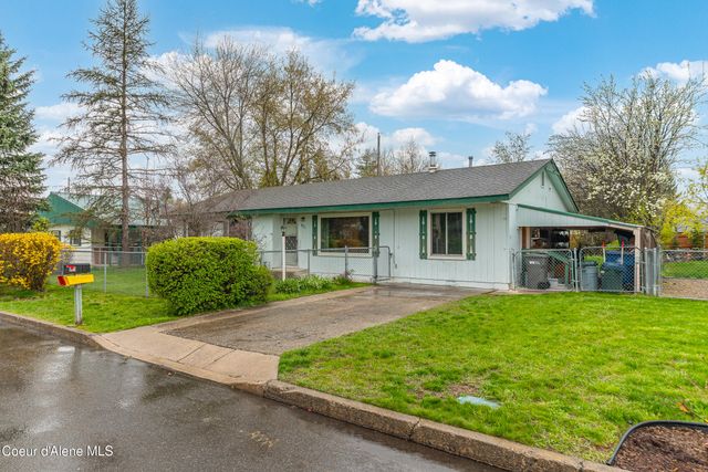 921 Ruth AVE Ave, Sandpoint, ID 83864