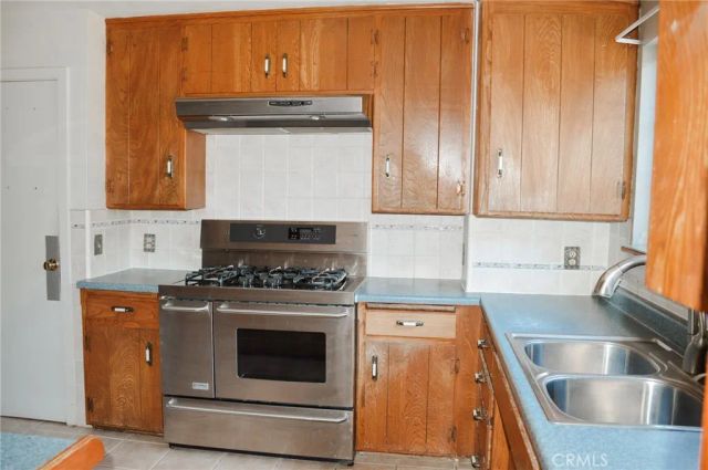 56843 Carlyle Drive, Yucca Valley, CA 92284
