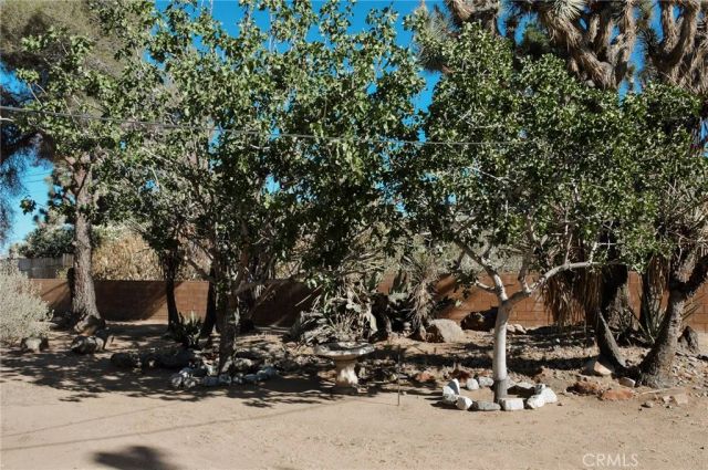 56843 Carlyle Drive, Yucca Valley, CA 92284