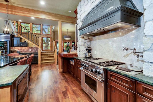 4338 McConnell Street, Madison, WI 53711