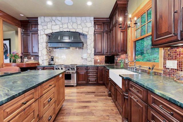 4338 McConnell Street, Madison, WI 53711