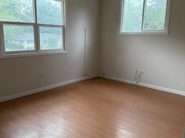 901 Gael Drive B, Joliet, IL 60435