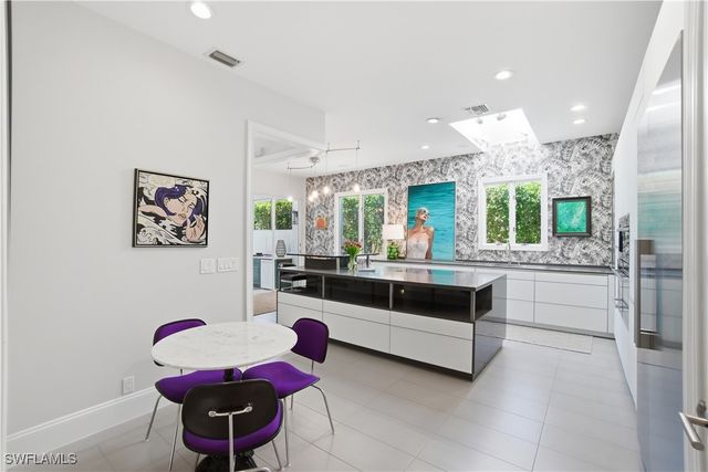 788 Ashburton DR, Naples, FL 34110