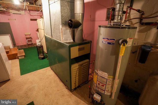 8245 INTERCHANGE RD, Lehighton, PA 18235