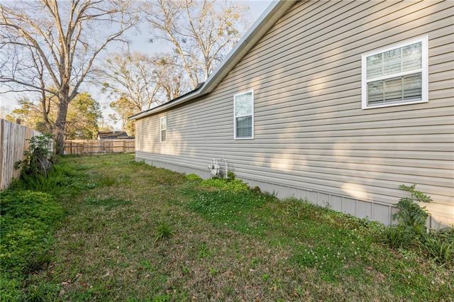 62 11th Avenue, Chickasaw, AL 36611