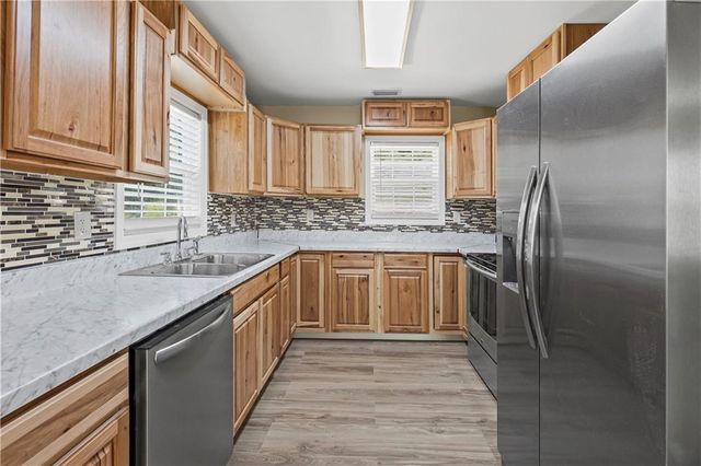 62 11th Avenue, Chickasaw, AL 36611