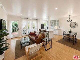 1027 20th Street J, Santa Monica, CA 90403
