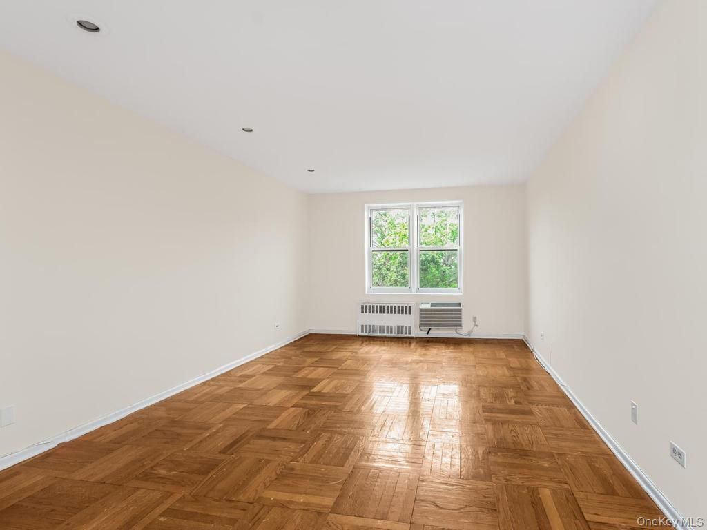 3901 Independence Avenue 6H, Bronx, NY 10463 — photo 3