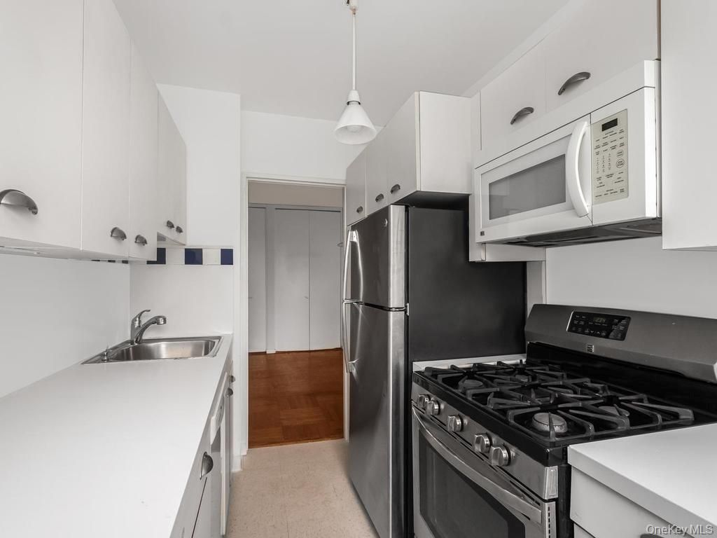 3901 Independence Avenue 6H, Bronx, NY 10463 — photo 5