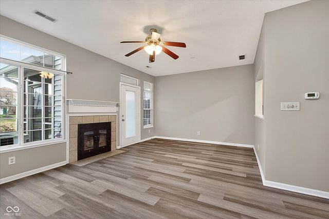 5549 Nighthawk Way, Indianapolis, IN 46254