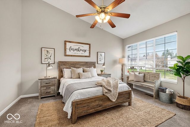 5549 Nighthawk Way, Indianapolis, IN 46254