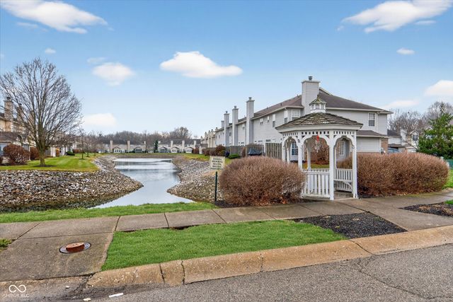 5549 Nighthawk Way, Indianapolis, IN 46254