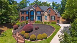 1370 Boomer Circle, Suwanee, GA 30024