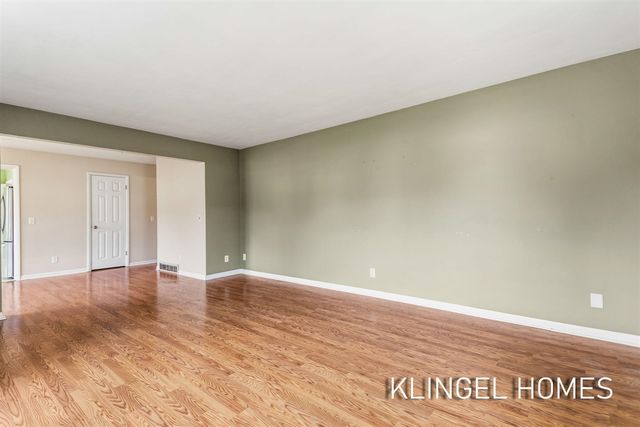 461 W Hile Road, Muskegon, MI 49441
