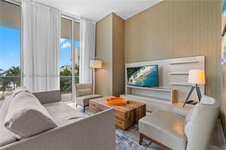 4111 S Ocean Dr 201, Hollywood, FL 33019
