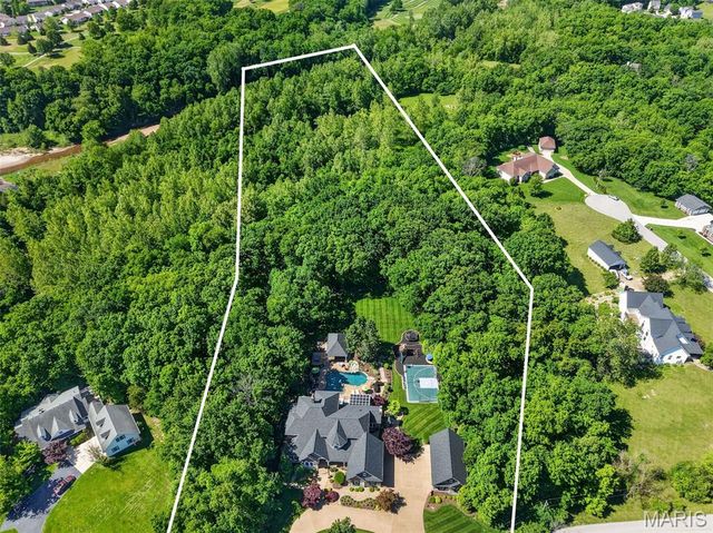910 Peruque View Drive, Wentzville, MO 63385